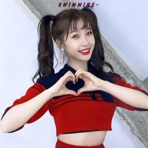 随心配明星虞书欣,随心配星，演绎青春魅力