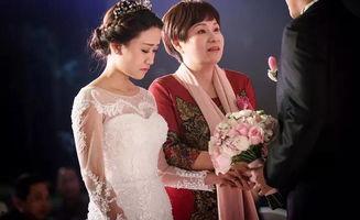 明星婚礼父母致辞视频,温馨感人，亲情满满瞬间